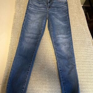 American Eagle High Rise Jegging